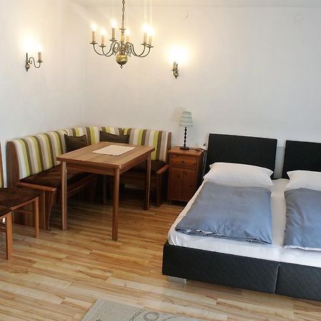 Haus Stratton Lejlighed Innsbruck Eksteriør billede